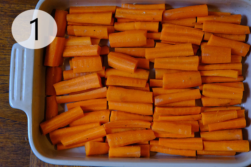 Prepare sliced carrots