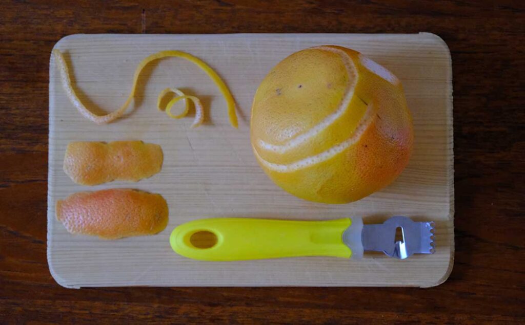 Grapefruit Peel vs Grapefruit Twist