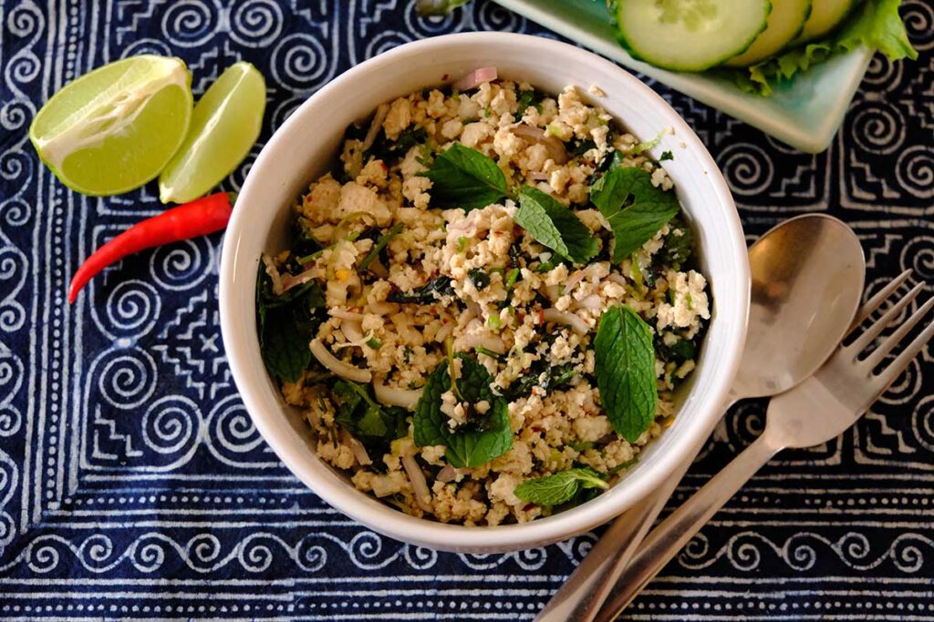 Thai Larb Gai Recipe (Authentic Isaan Minced Chicken Salad)