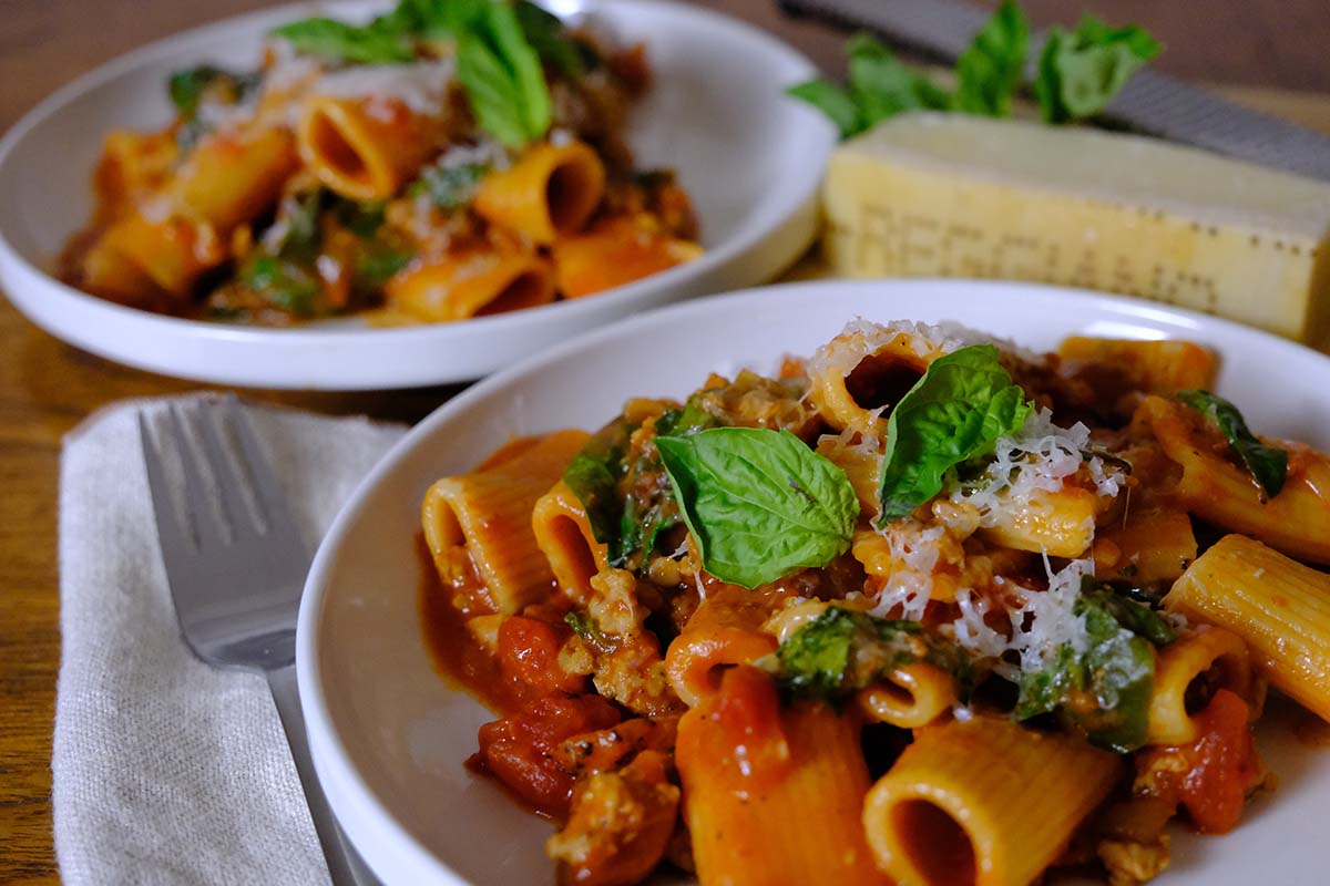 One Pot Spicy Sausage Pasta