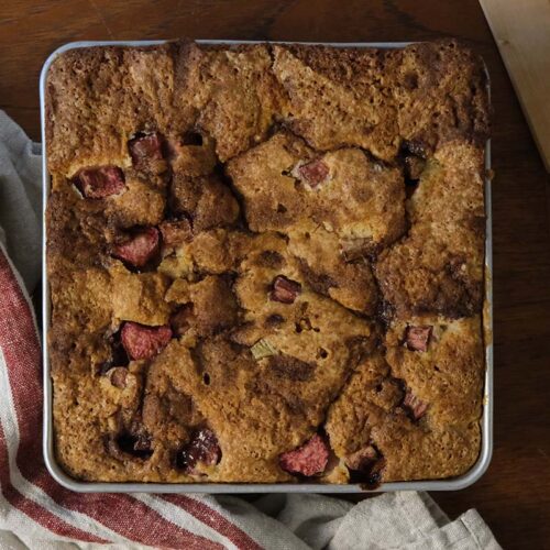 Lunar Rhubarb Cake