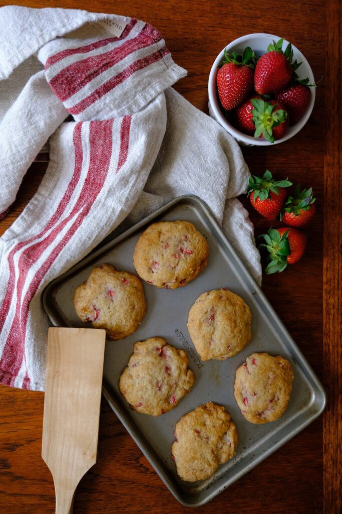 A tray of strawberry shortcake cookies